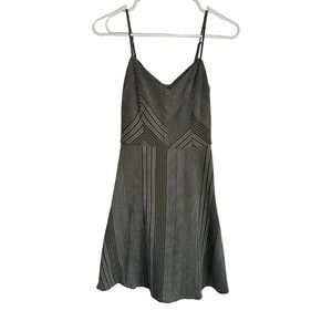 Francesca’s Mi Ami Sleeveless Dress